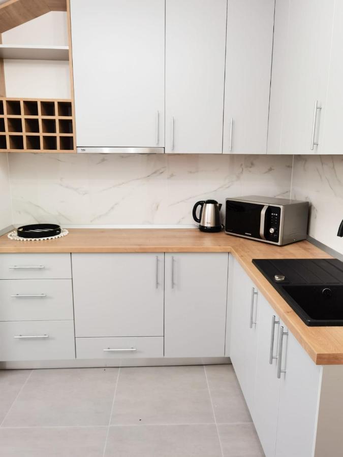 Silver Eden Apartments คลูจ-นาโปกา ภายนอก รูปภาพ