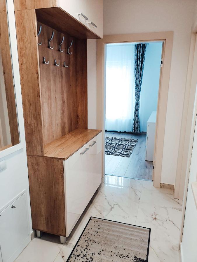 Silver Eden Apartments คลูจ-นาโปกา ภายนอก รูปภาพ
